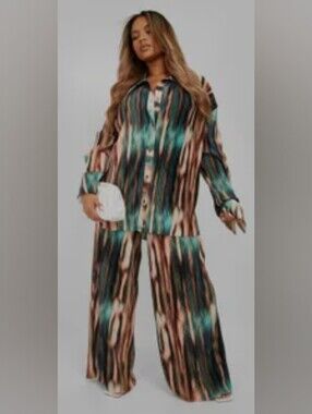 Boohoo Plus Size Wide Leg Pants